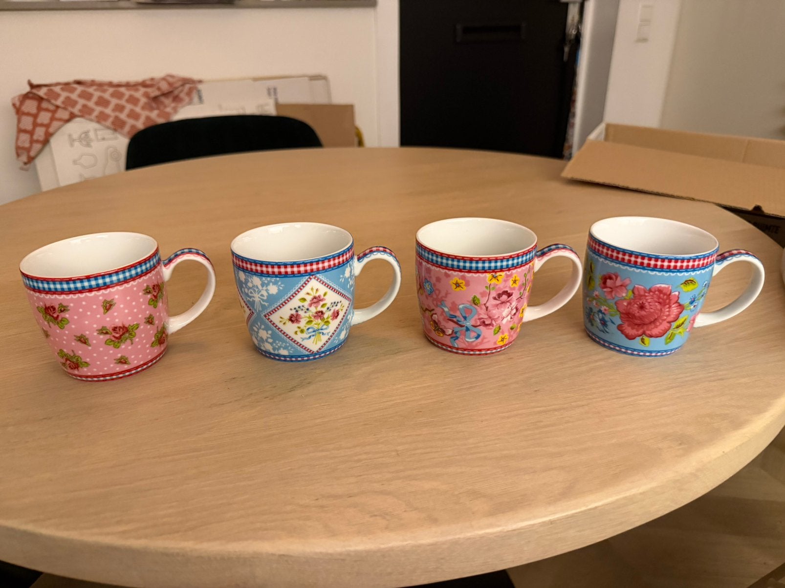 PIP Studio bekers 4x, Pip Studio, Nieuw, Ophalen of Verzenden, Modern