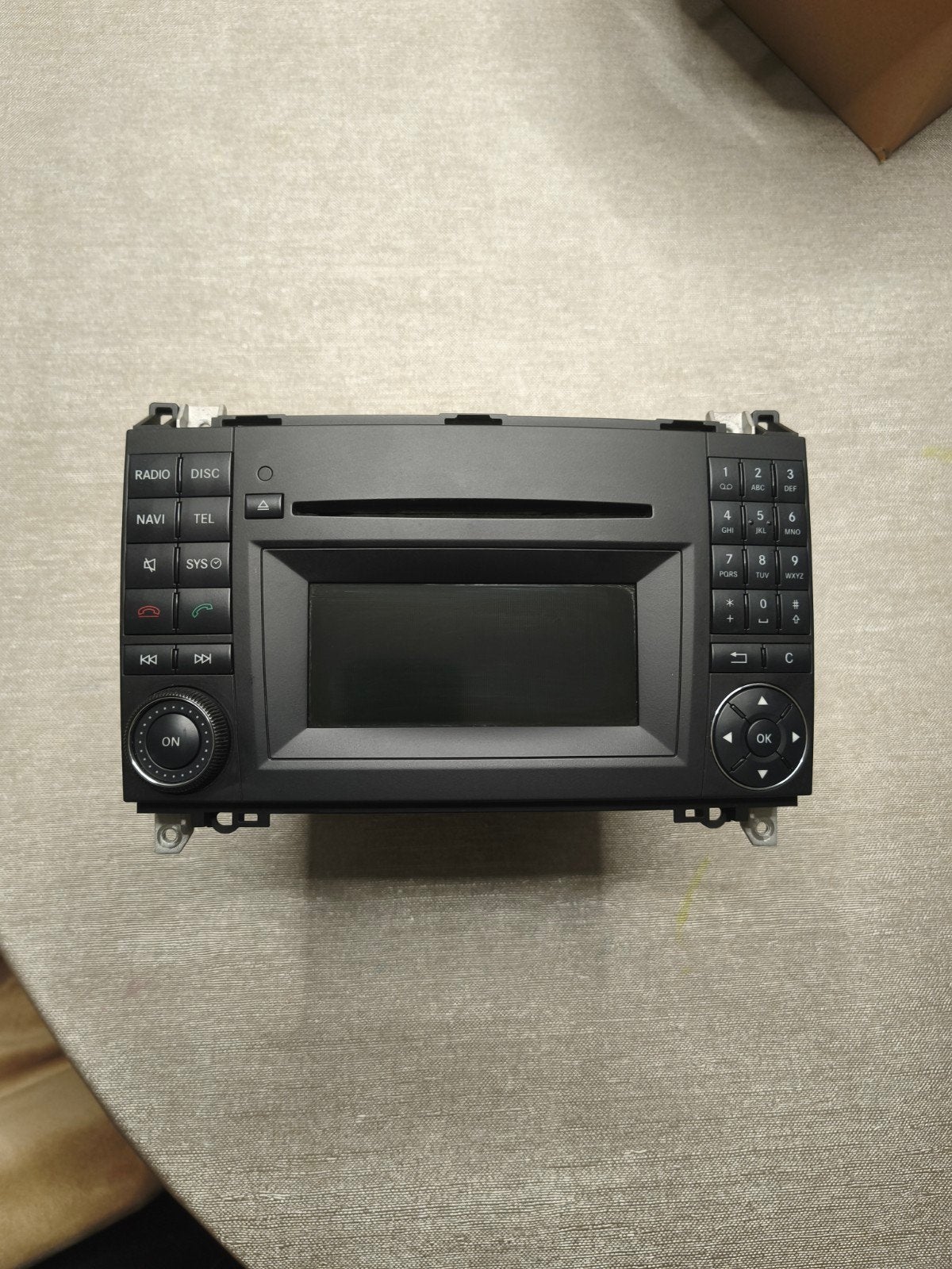 Mercedes-Benz Vito Audio 20 CD Radio Navi A 169 901 25 00, Ophalen of Verzenden, Zo goed als nieuw