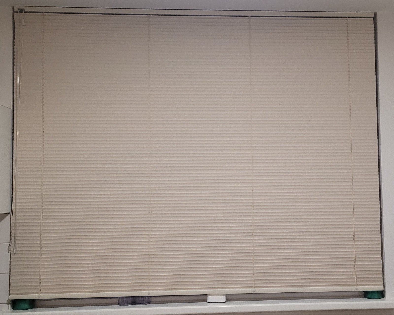 Luxaflex gebroken wit 196x154 cm - Zo goed als nieuw, Ophalen, Jaloezie, Zo goed als nieuw, Crème
