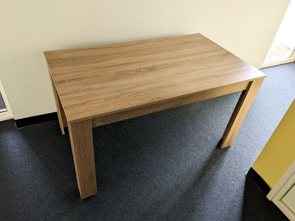 Eettafel, lichte eikenkleur - mag zsm weg (140x80x75 cm), Ophalen, 50 – 75, Gebruikt, 100 tot 150 cm