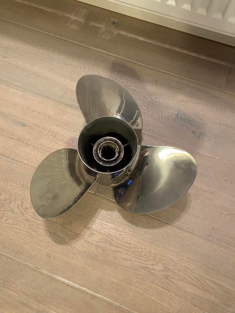 Solas Bootschroef / Propeller 13,5 x 15 pitch, Ophalen of Verzenden, Motor en Techniek