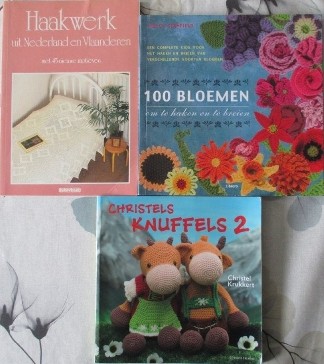 Haakboeken,Haken,Breien,Christels Knuffels 2,100 bloemen, Hobby en Vrije tijd, Breien en Haken, Verzenden, Zo goed als nieuw, Breien of Haken