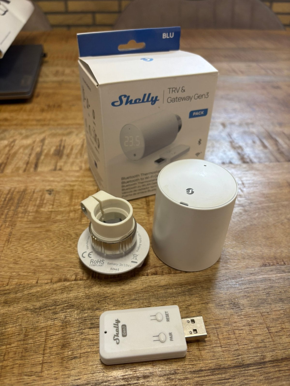 4 Shelly TRV digitale thermostaat, Ophalen, Zo goed als nieuw, Overige typen