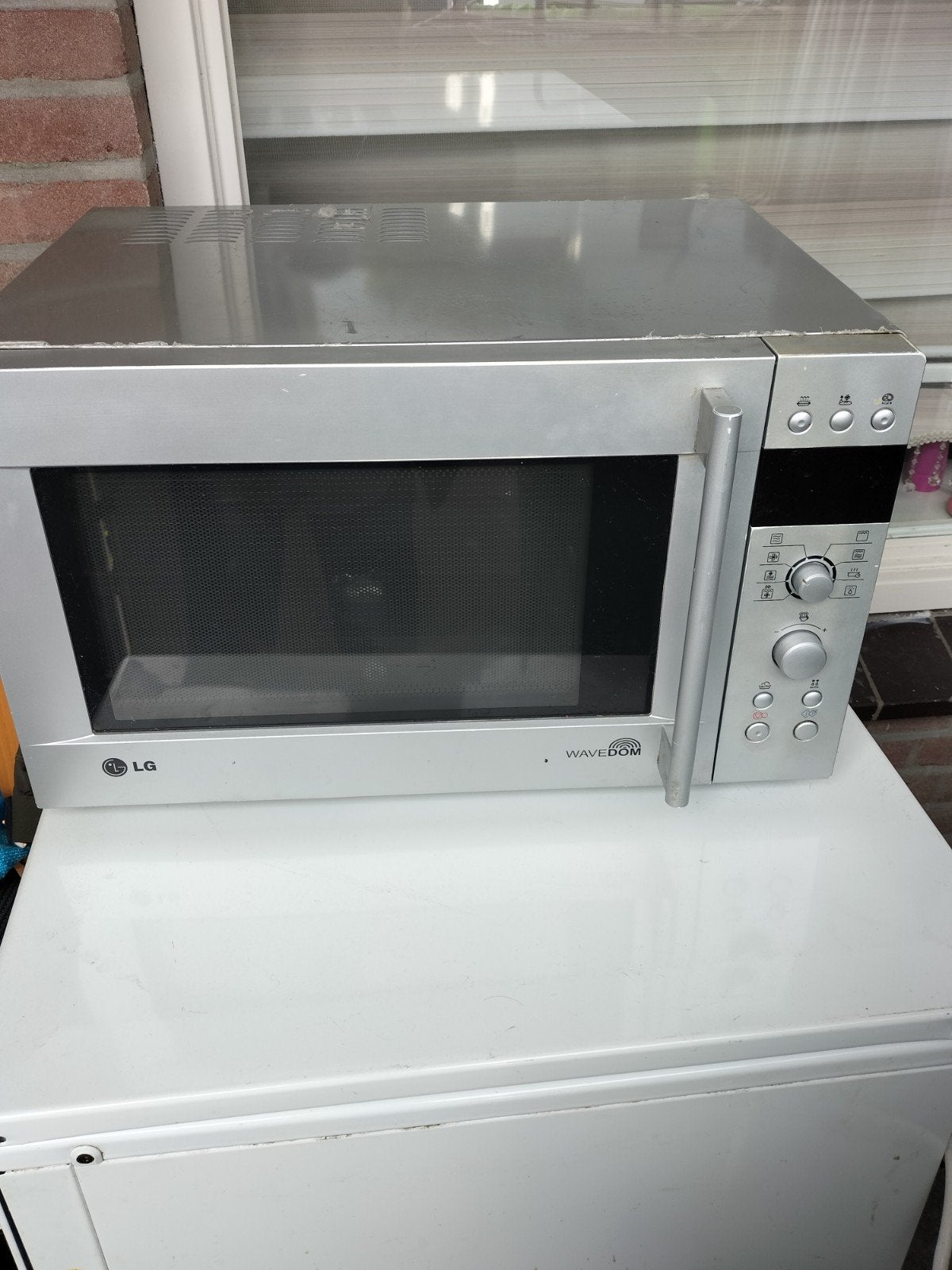 LG WaveDOM Magnetron - Gebruikt, werkt perfect, Ophalen, Gebruikt, Magnetron, Draaiplateau