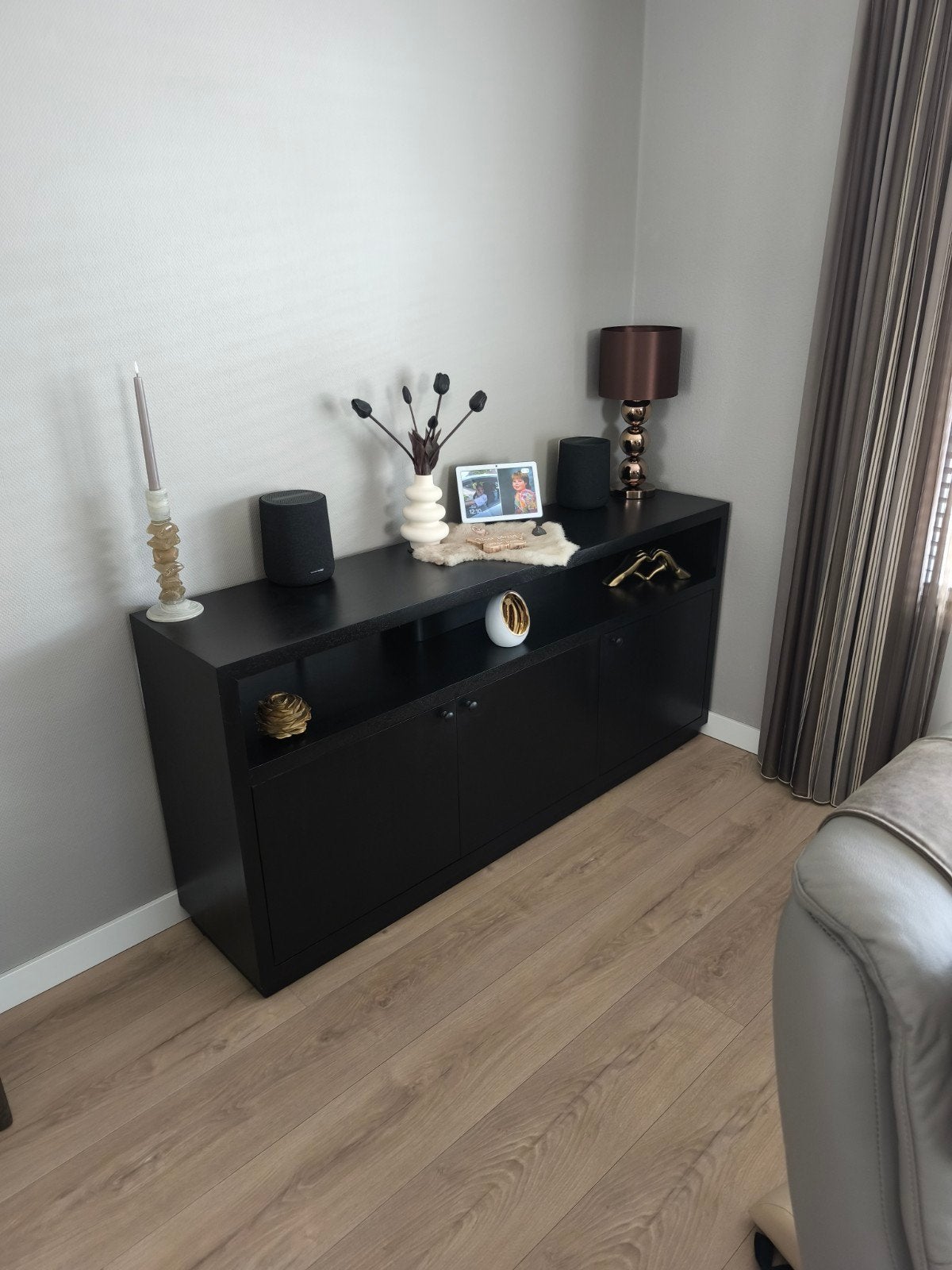 Dressoir Reefs Interior Kingston, Huis en Inrichting, Kasten | Dressoirs, Zo goed als nieuw, 150 tot 200 cm, 25 tot 50 cm, Ophalen