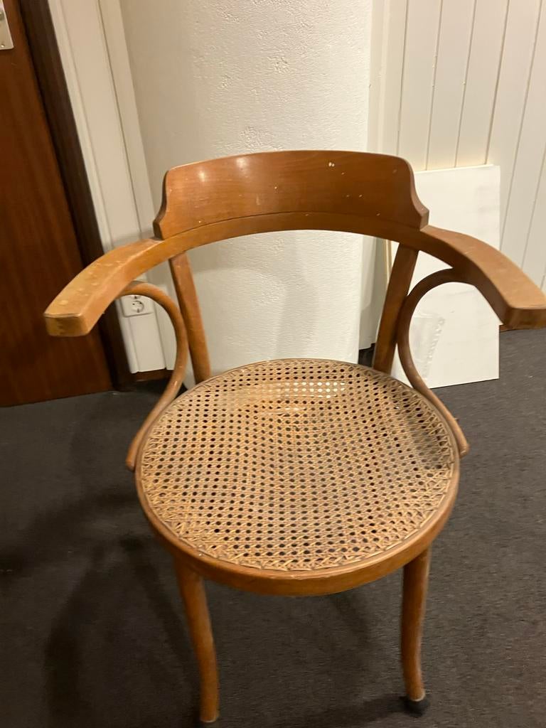 Originele Thonet stoel met webbing zitting, Ophalen of Verzenden