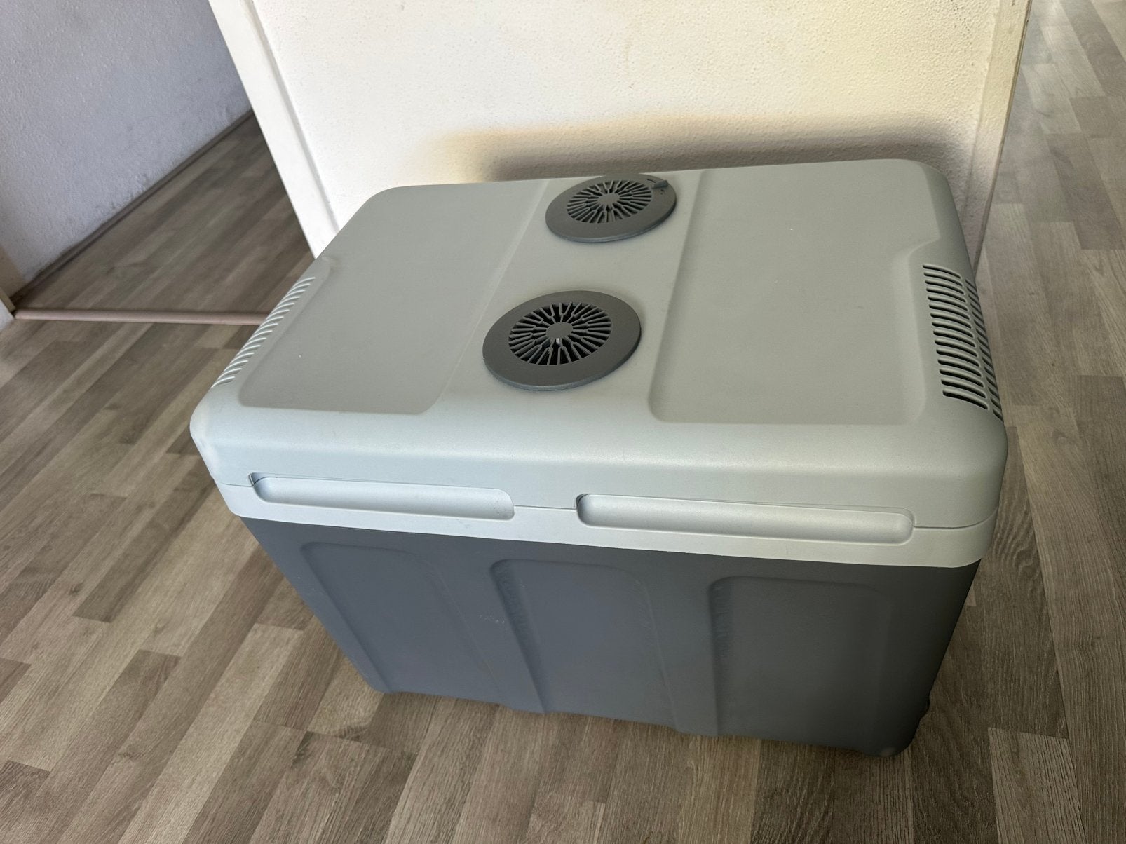 Elektrische Koelbox 40L, Ophalen of Verzenden, Zo goed als nieuw, Elektrisch