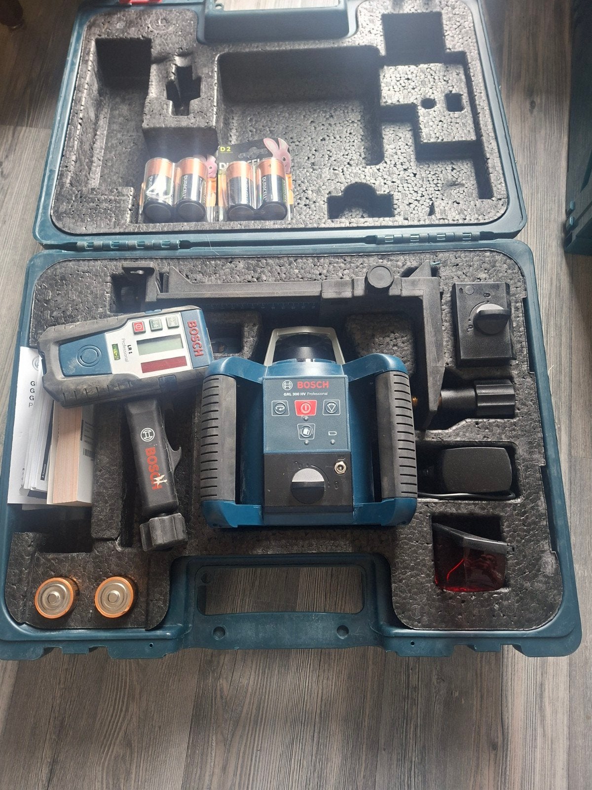Bosch prof bouwlaser, Doe-het-zelf en Verbouw, Meetapparatuur, Ophalen of Verzenden, Zo goed als nieuw, Multimeter