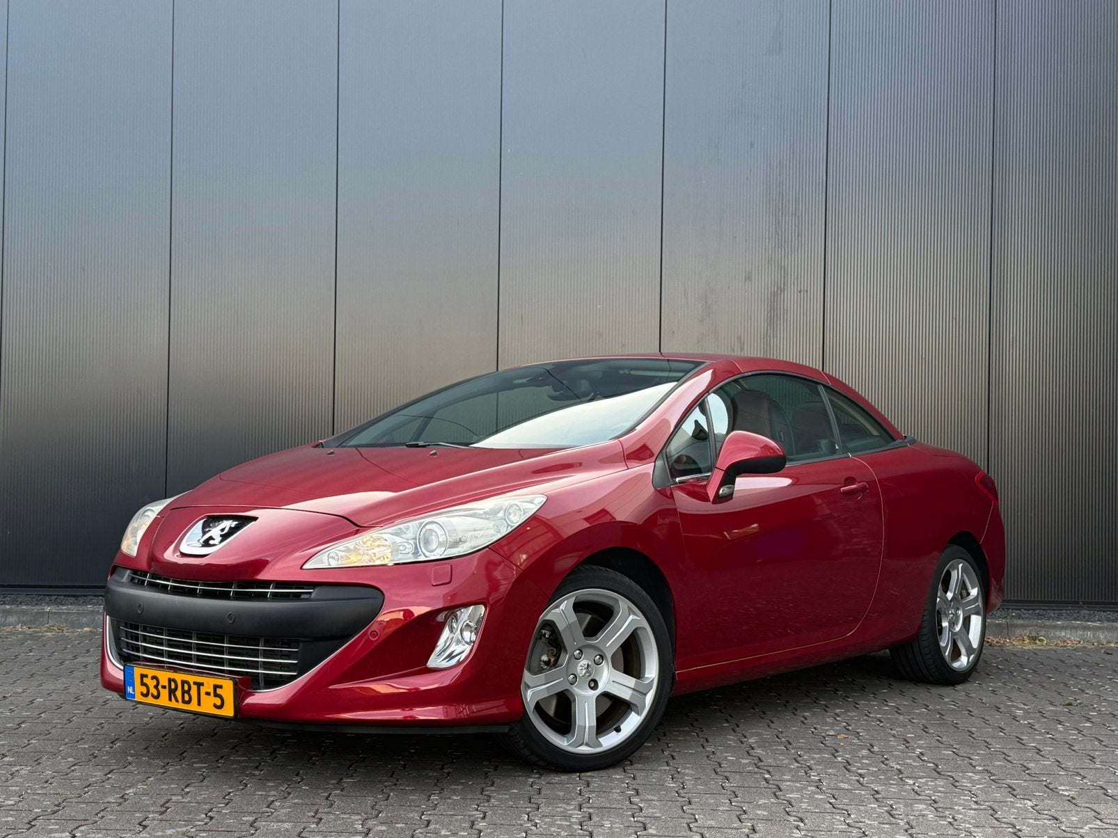 Peugeot 308CC Féline | 2011| 200PK! | CC | PDC | JBL | NL, Auto's, Voorwielaandrijving, Zwart, 4 cilinders, 4 stoelen