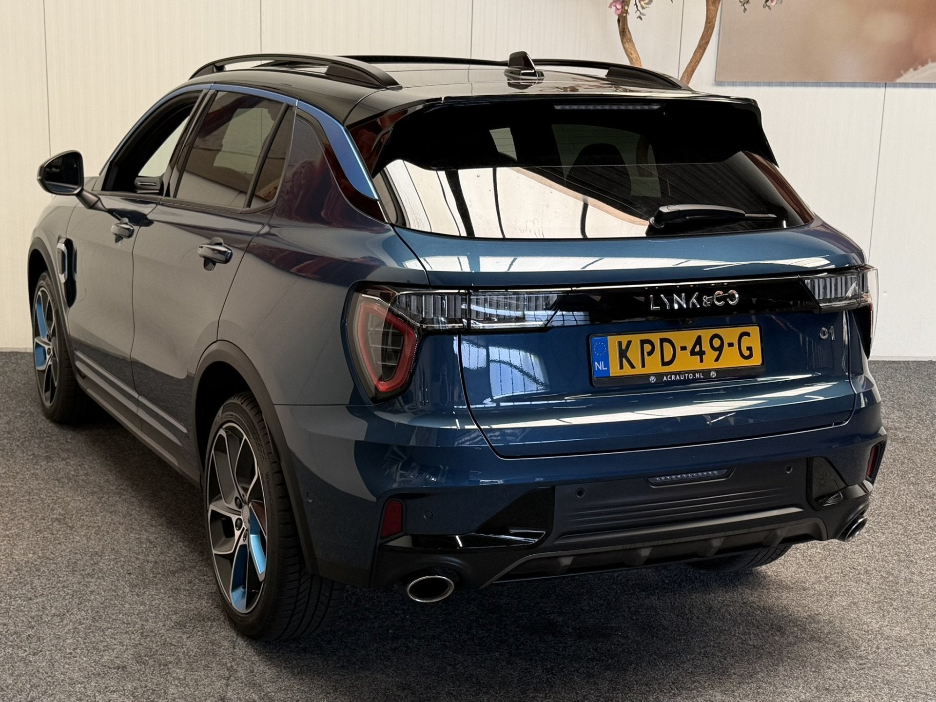 Foto 6 van Lynk & Co 01 1.5 MY 23 ZWARTE HEMEL 360 CAM PANORAMADAK ZWAR