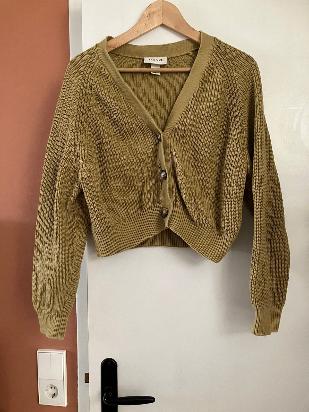 Kaki groen vest 100% katoen Monki S/36, Ophalen of Verzenden, Zo goed als nieuw, Maat 36 (S), Groen