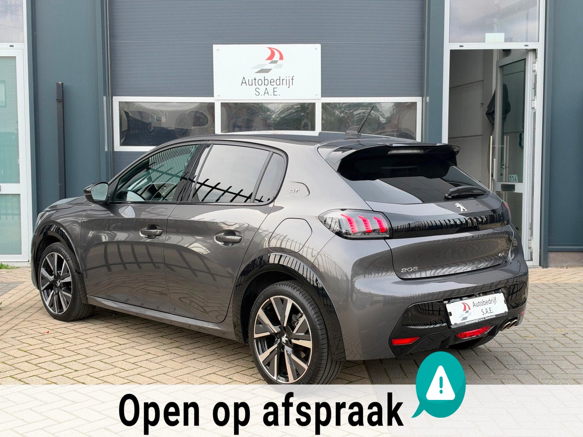 Peugeot 208