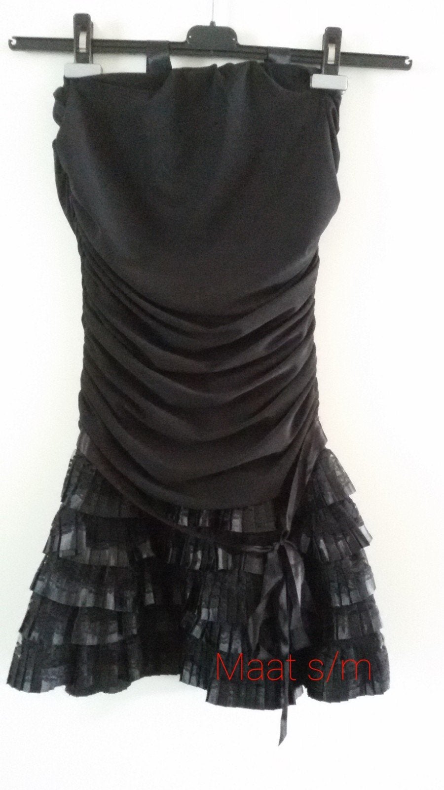 Zwart strapless jurkje met ruches maat s/m, Kleding | Dames, Gelegenheidskleding, Maat 38/40 (M), Zwart, Cocktailjurk, Ophalen of Verzenden