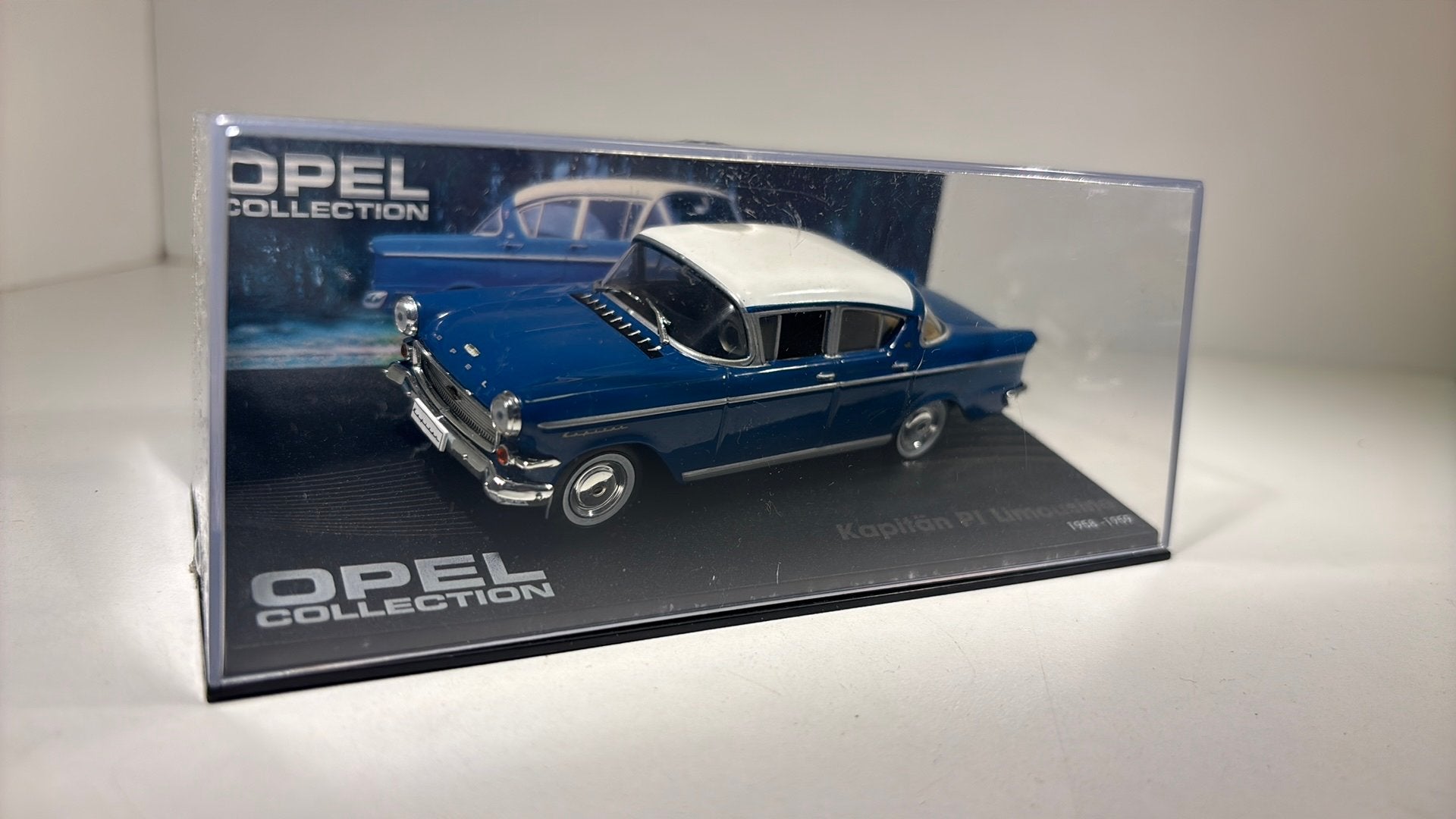 Opel kapitian p1 limousine atlas 1.43