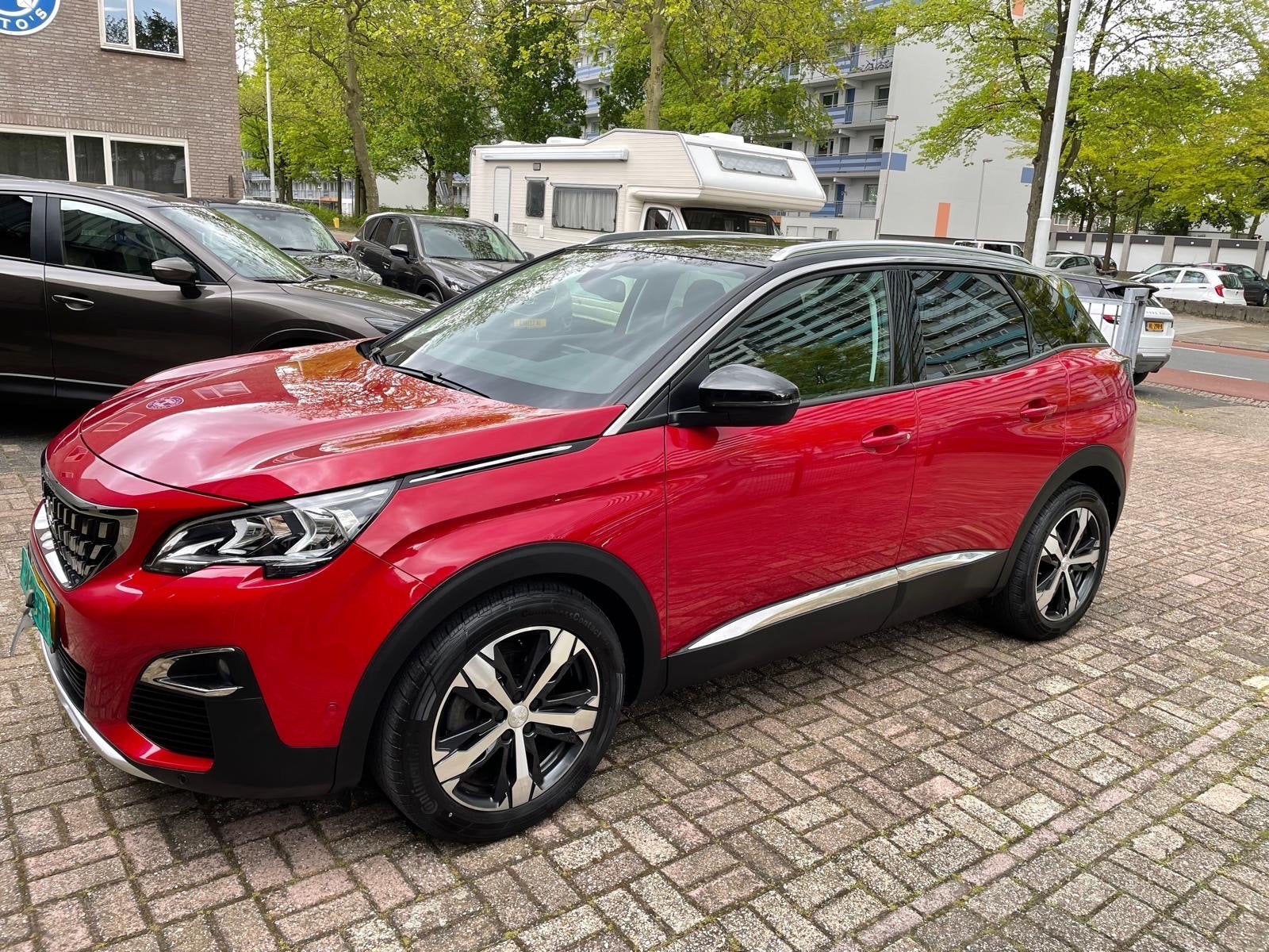 Peugeot 3008 allure, navi , Cam ,Pano , leer ,NIEUWE  motor, Automaat, Zwart, Leder, Particulier