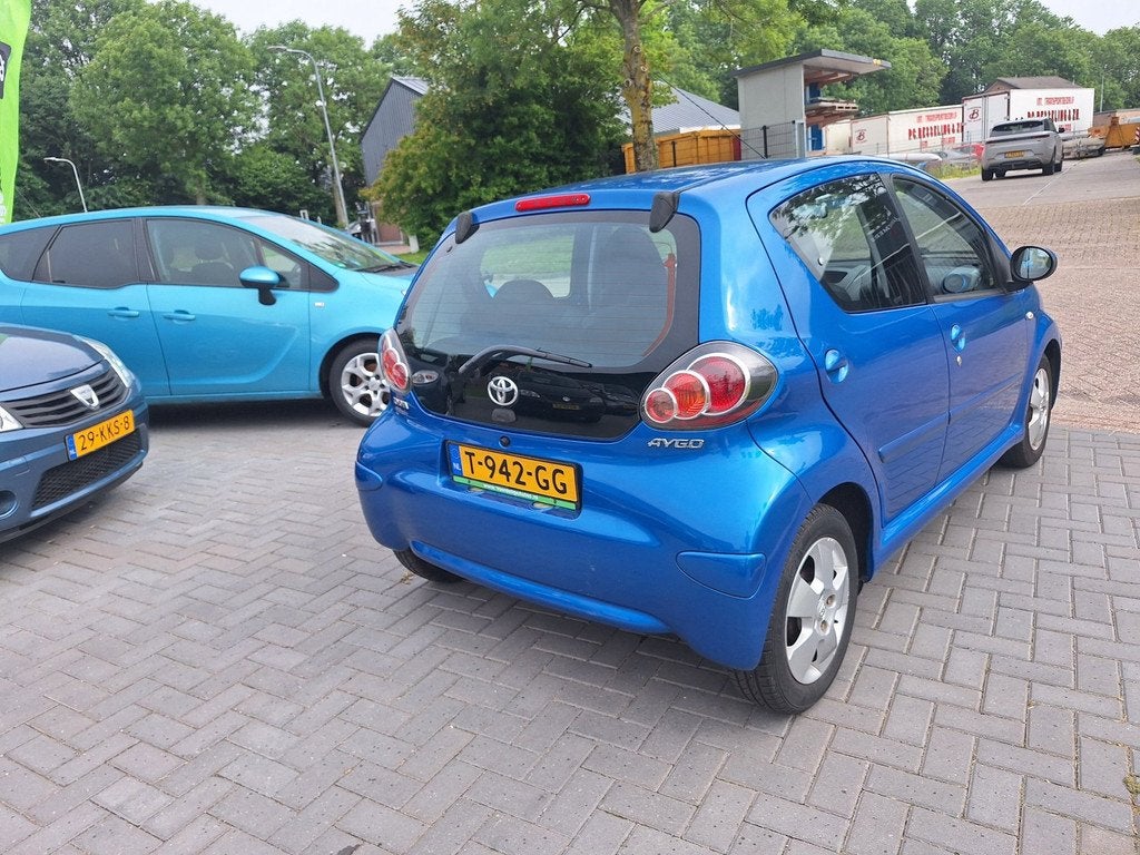 Toyota Aygo 1.0-12V Access / IJSKOUDE AIRCO / APK juni 2027, Auto's, Voorwielaandrijving, Gebruikt, 68 pk, Bedrijf