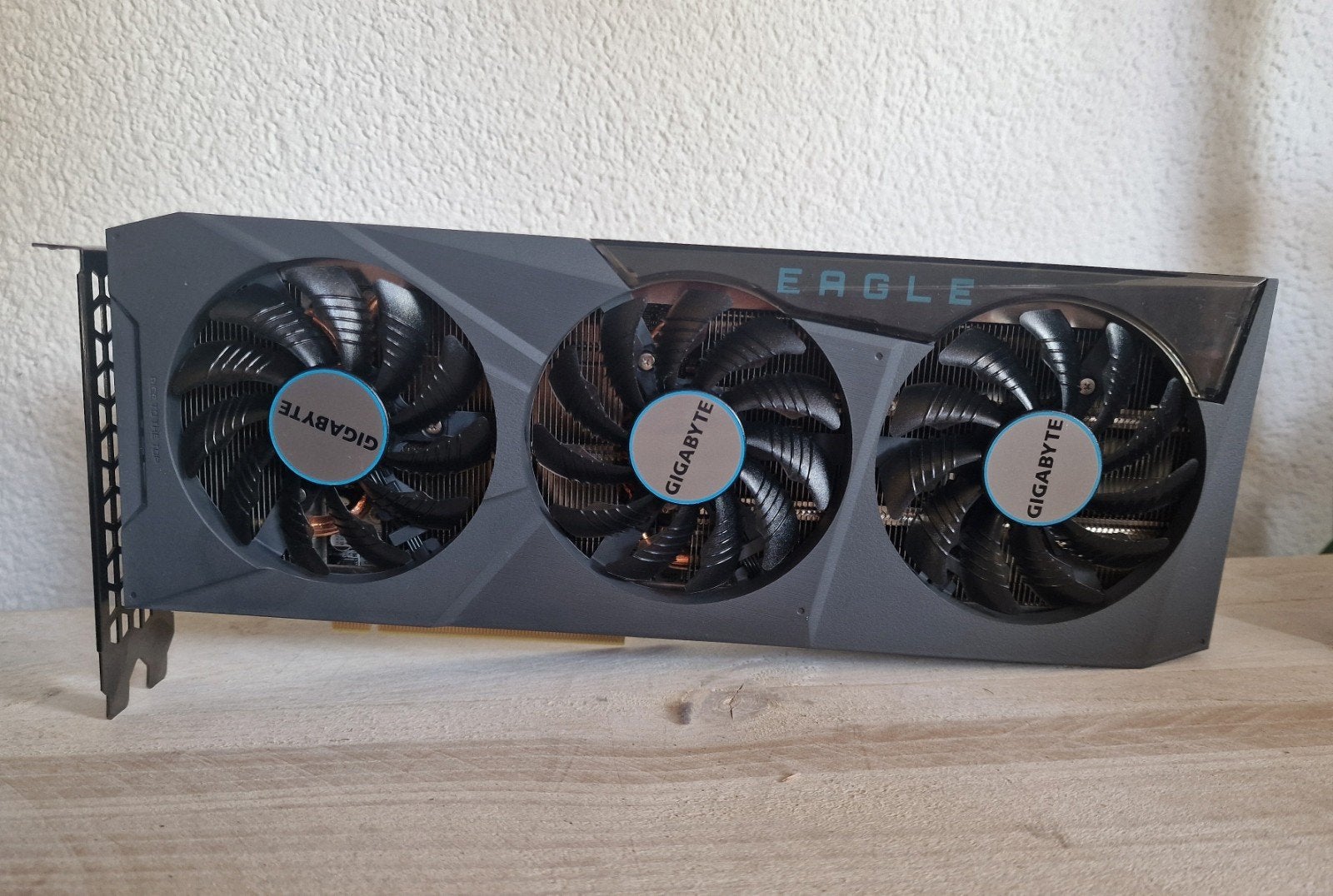 Gigabyte GeForce RTX 3070 Ti 8GB - Zo goed als nieuw, GDDR6, Ophalen of Verzenden, Zo goed als nieuw, HDMI