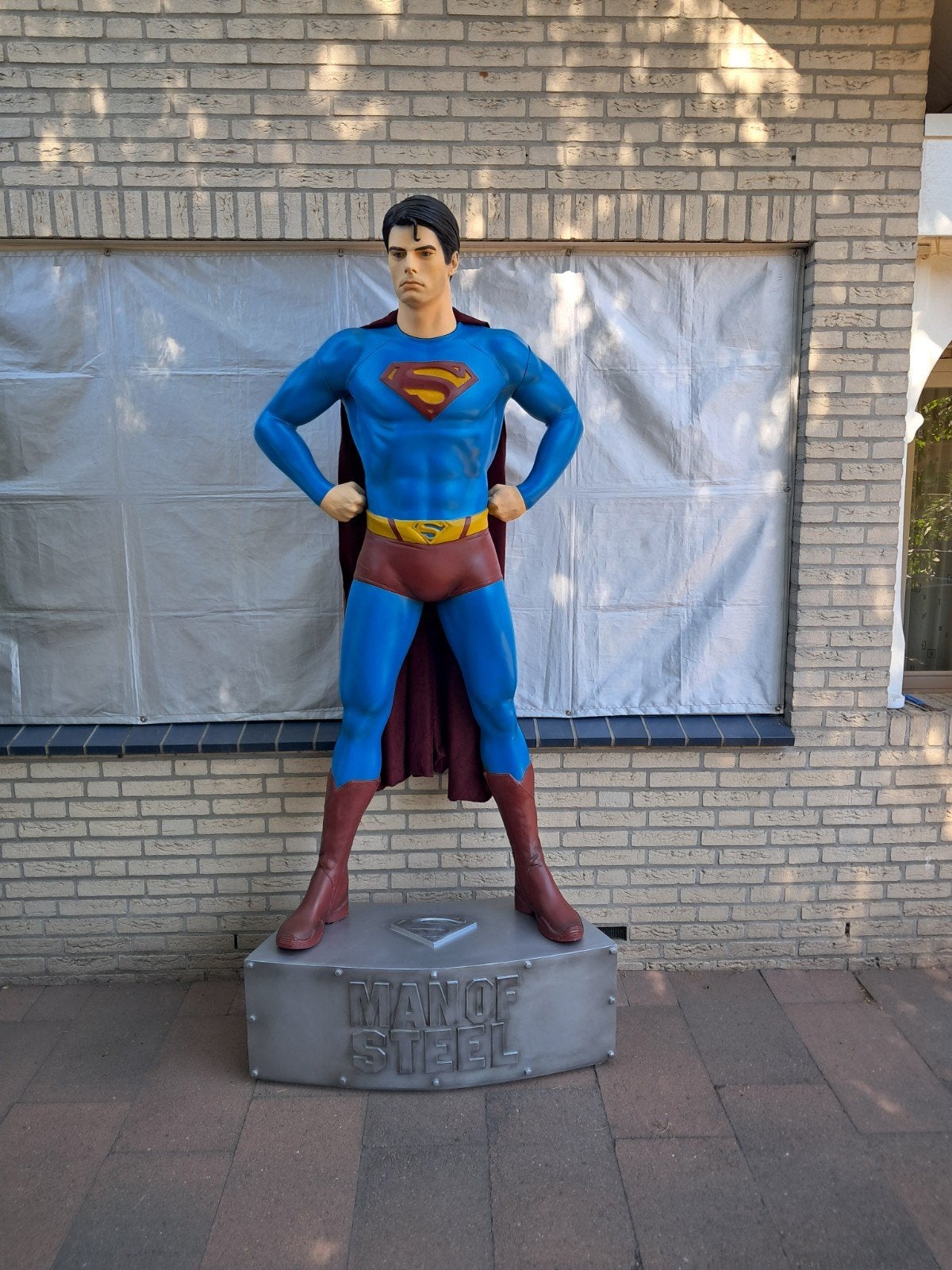 Oxmox Muckle Superman life size beeld levensgroot komt binne, Ophalen, Eu, Gebruikt, Actiefiguur of Pop