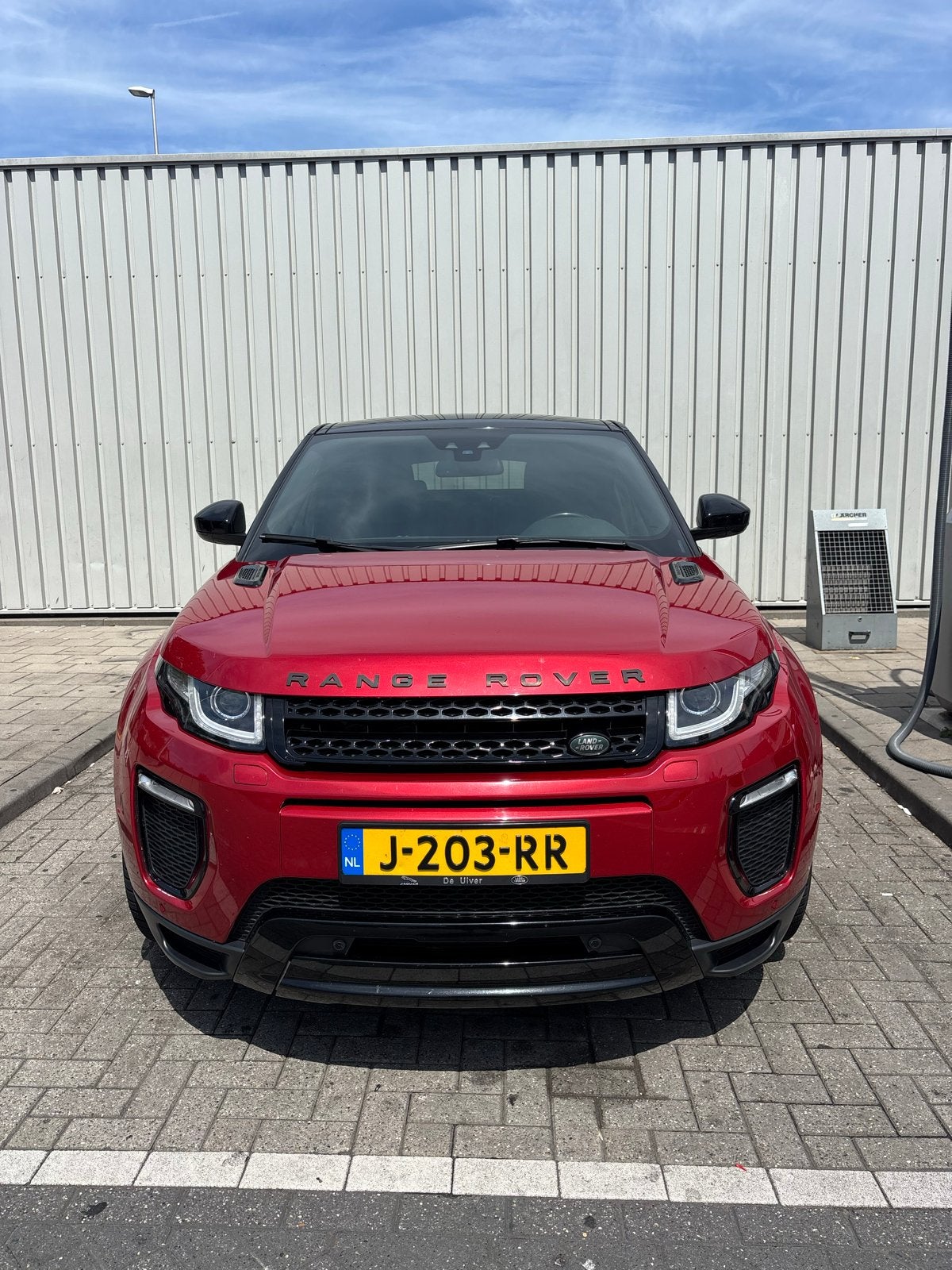 Land Rover Range Rover Evoque 2.0 TD4 4WD AUT 2017 Rood, Auto's, Automaat, Zwart, 2000 kg, Bedrijf
