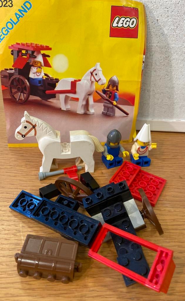 LEGO Legoland 6023 Paardenkar met ridders en instructies, Gebruikt, Geen, Lego, Onbekend