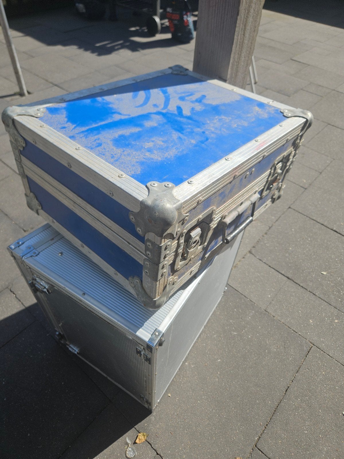 Flightcase - Blauw/Zilveren Transportkist, Muziek en Instrumenten, Ophalen of Verzenden, Gebruikt, Overige instrumenten, Flightcase