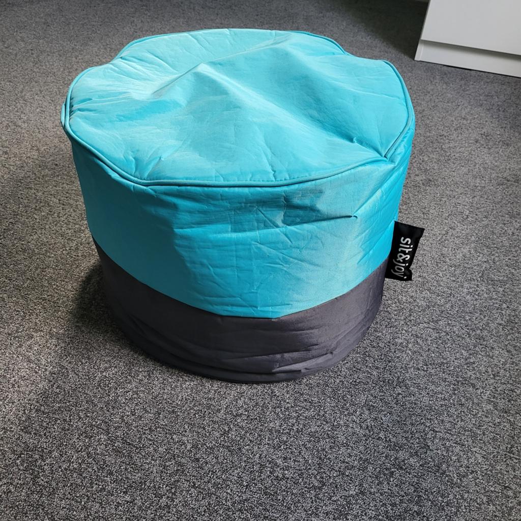 Leuke poef van Sit&joy., Huis en Inrichting, Zitzakken, Ophalen, Gebruikt, Blauw, Overige typen