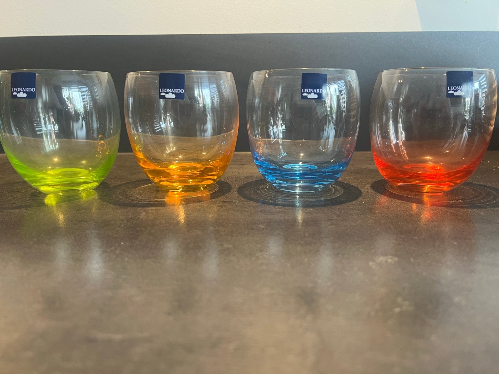 4 Nieuwe gekleurde Leonardo glazen, Glas, Nieuw, Ophalen of Verzenden, Meerkleurig