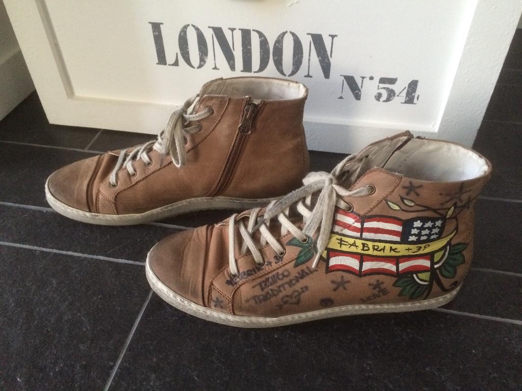 Fabrik 39 hoge schoenen tattoo maat 39 taupe sneaker, Bruin, Ophalen of Verzenden, Fabrik, Sneakers of Gympen