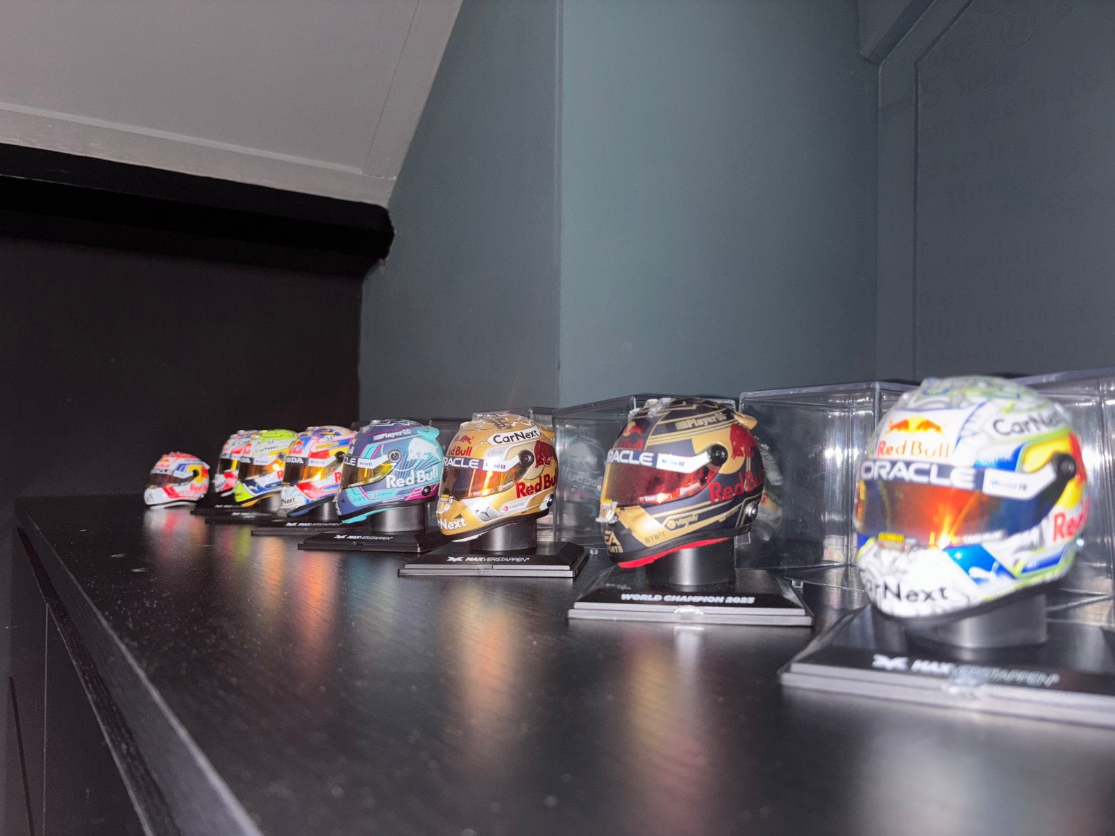 Max verstappen helmpjes te koop, Ophalen of Verzenden, Zo goed als nieuw, Formule 1