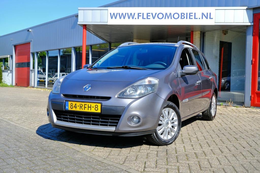 Renault Clio Estate 1.2 TCE Collection Airco|Mistlampen|LMV|, Voorwielaandrijving, Euro 5, Gebruikt, 4 cilinders