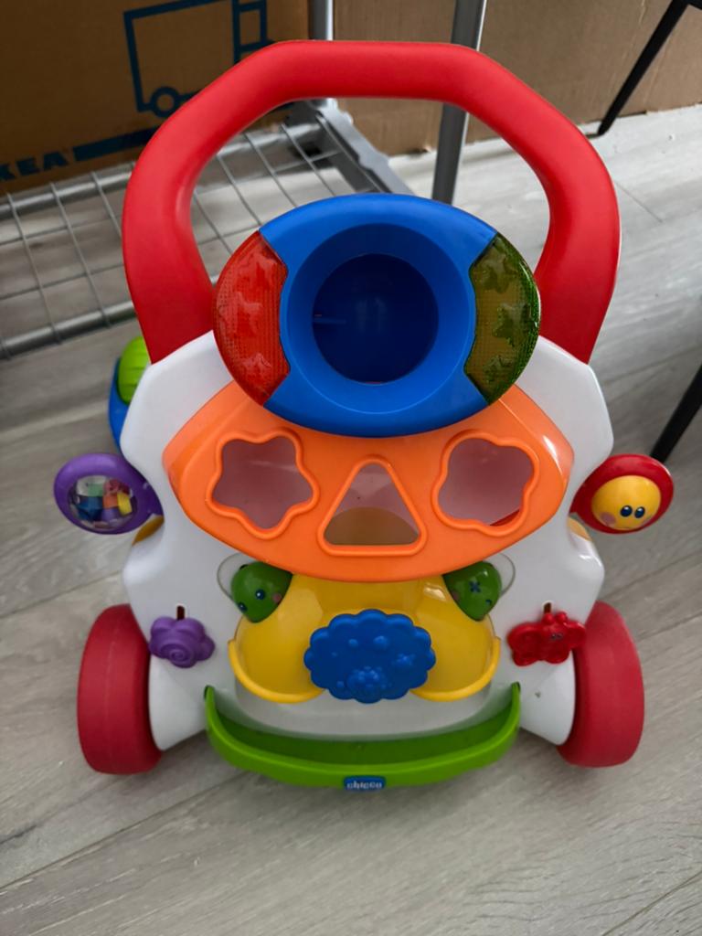Loopstoel looptrainer van Chicco, Ophalen, Zo goed als nieuw, Overige typen