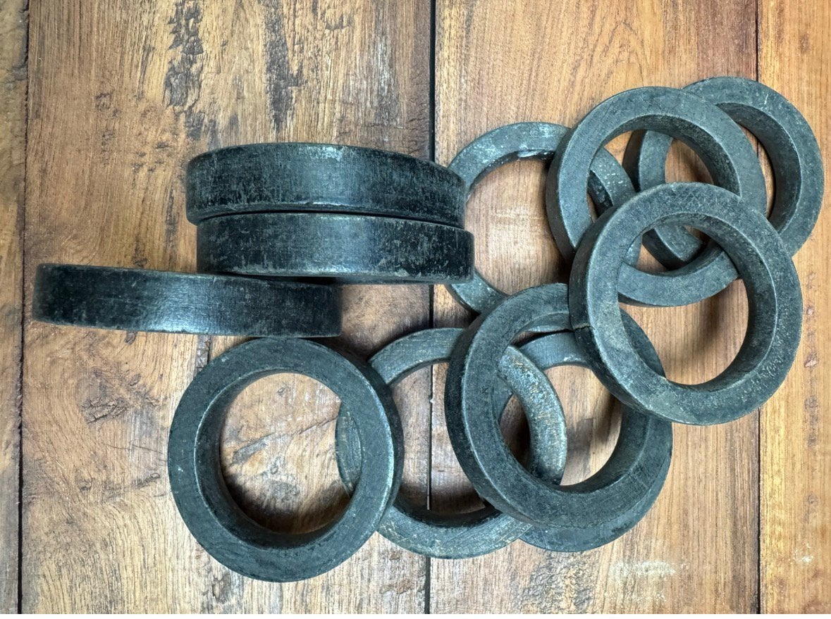 antieke handgedraaide houten gordijnringen wabi-Sabi style, Ophalen of Verzenden