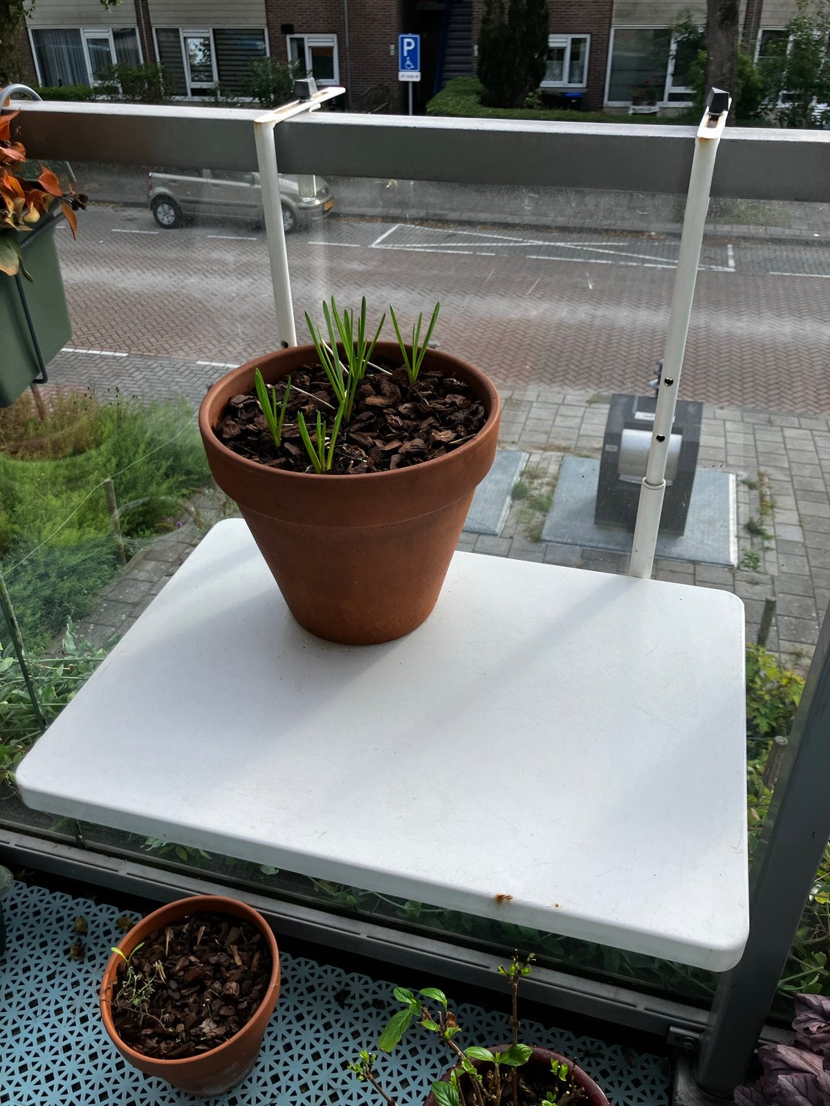 Handige kleine balkon tafel wit, Tuin en Terras, Ophalen, Gebruikt, Rechthoekig, Metaal