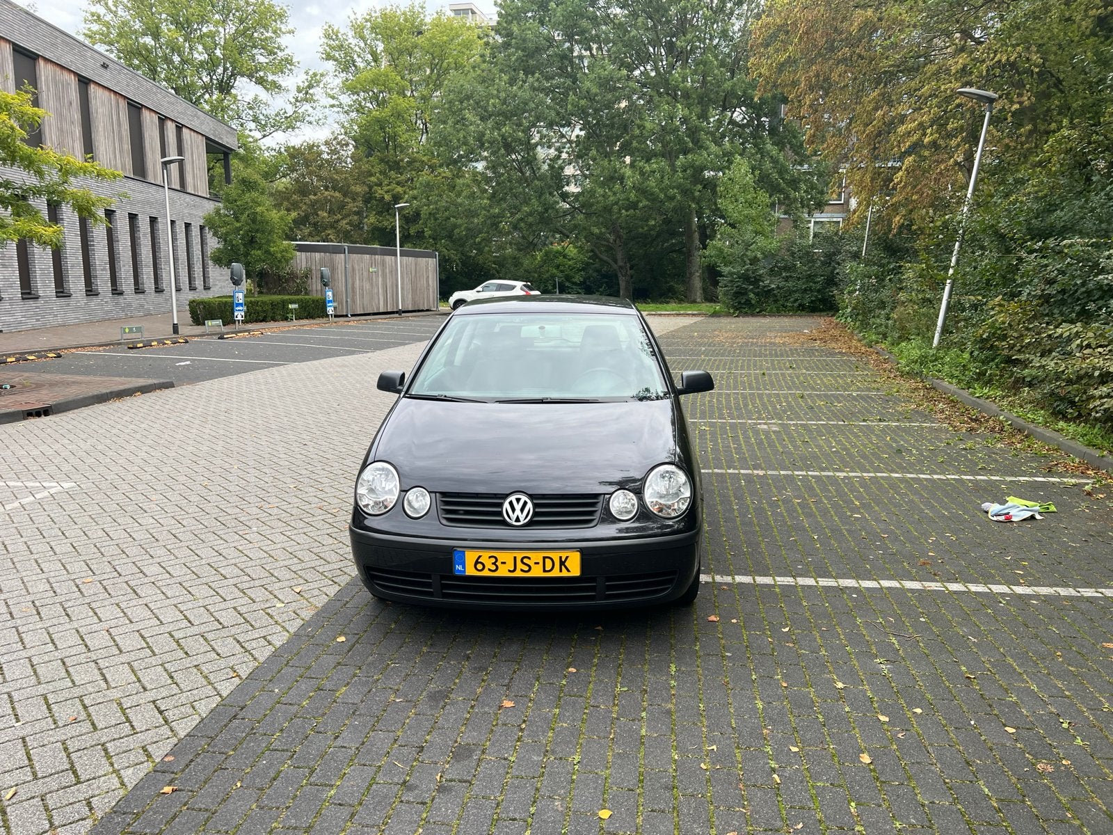 Volkswagen Polo 1.2 47KW 2002 Zwart, Auto's, 1198 cc, Zwart, Origineel Nederlands, Handgeschakeld