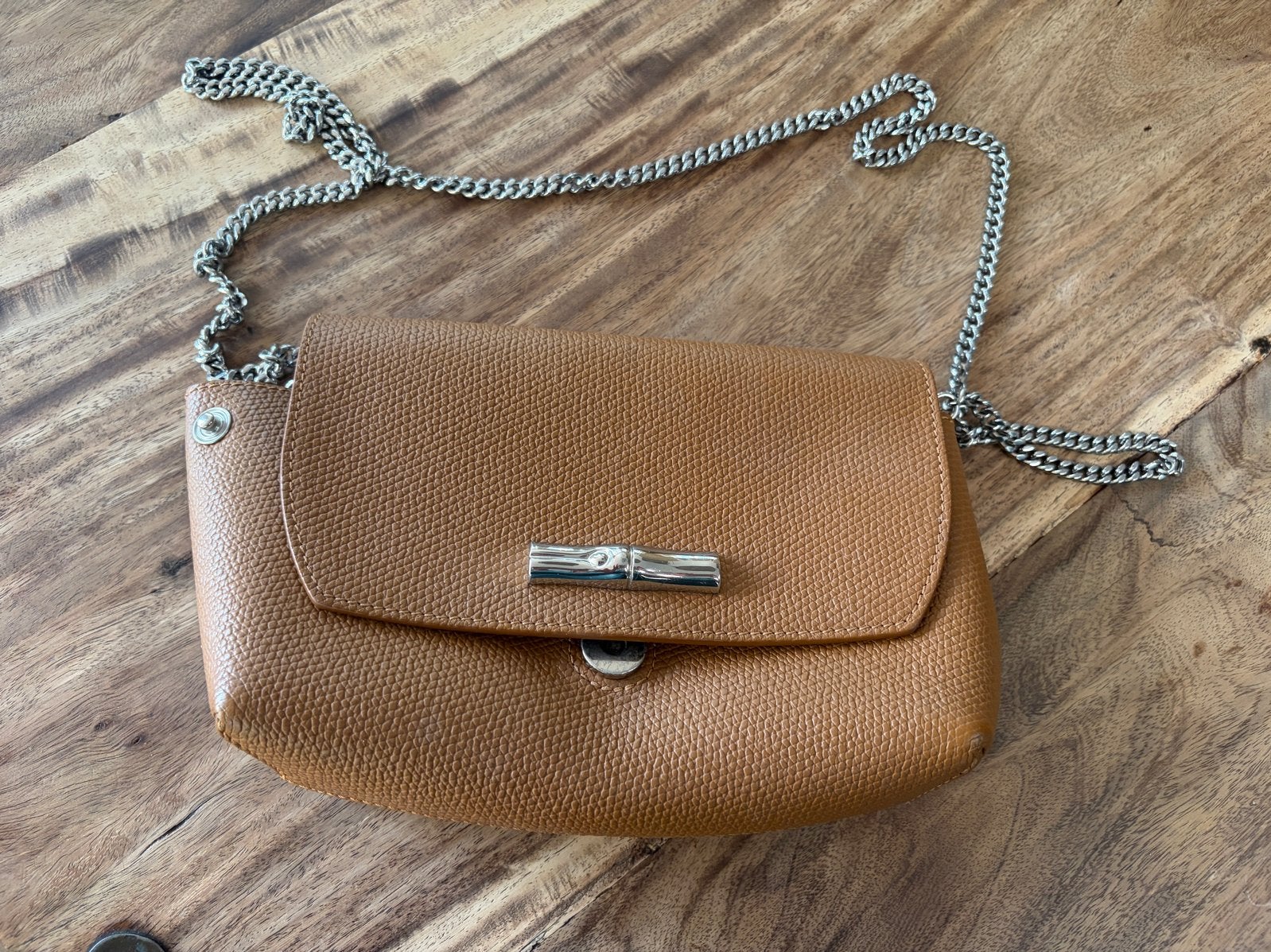 Longchamp Leren Schoudertasje, Ophalen of Verzenden, Zo goed als nieuw, Beige, Schoudertasje