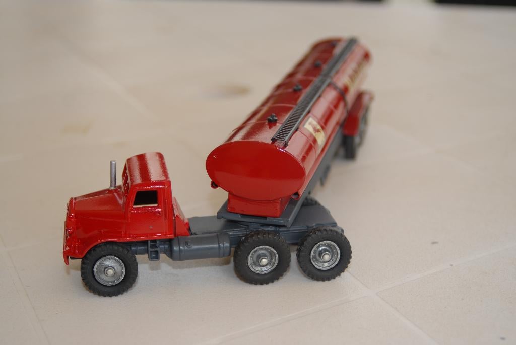 dinky toys, Verzenden, Gebruikt, Bus of Vrachtwagen, Dinky Toys