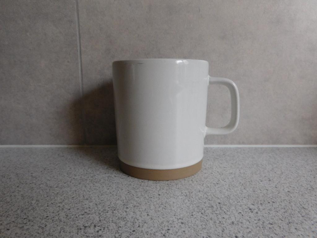 Mug 300 ml. Barber&Osgerby Olio Celadon Blue Royal Doulton, Ophalen of Verzenden, Zo goed als nieuw, Overige stijlen, Kop(pen) en/of Schotel(s)