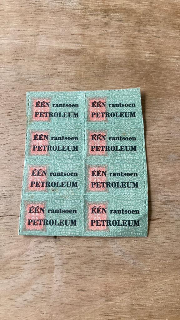 Petroleumbonnen Eén rantsoen Petroleum, Verzamelen, Ophalen of Verzenden, Nederland