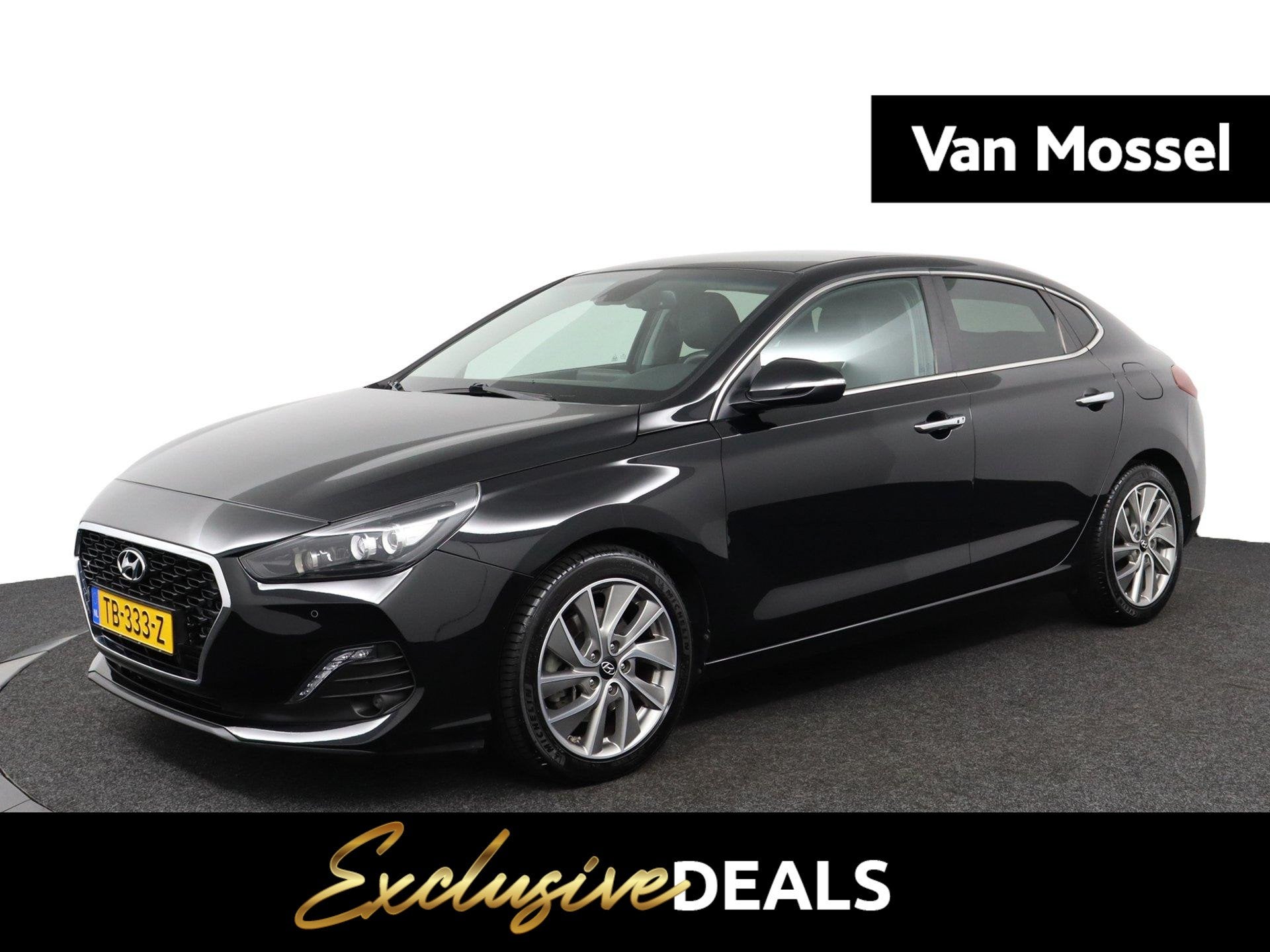 Hyundai i30 Fastback 1.0 T-GDI Premium, Auto's, Voorwielaandrijving, 12 maanden, Gebruikt, Euro 6