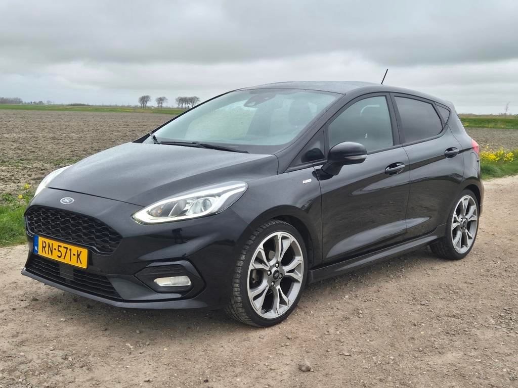 Ford Fiësta 1.0 Ecoboost 100pk 5dr. Distributie is vervangen, Voorwielaandrijving, 40 €/maand, Zwart, Origineel Nederlands