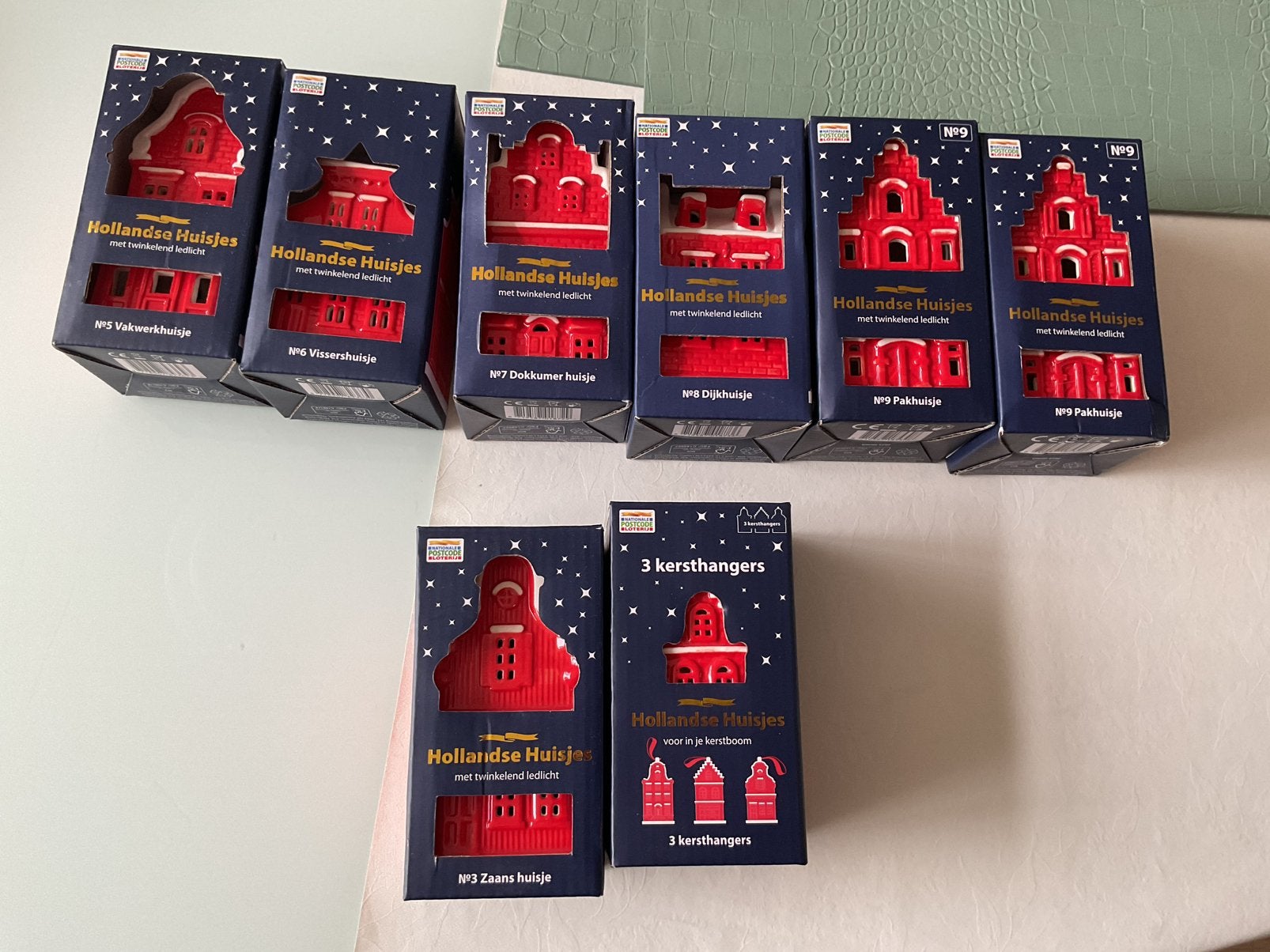 7 kersthuisjes postcodeloterij en 3 kersthangers, Diversen, Ophalen