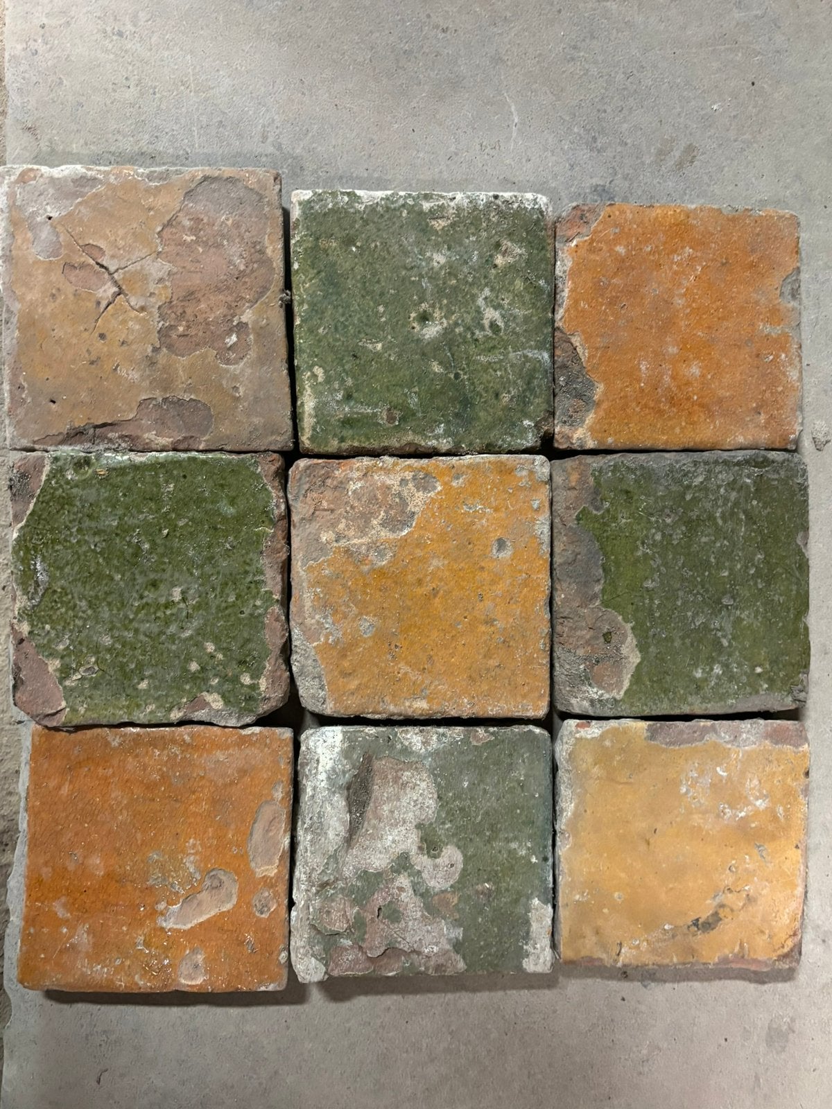Antieke geglazuurde plavuizen - 400 jaar oud, Antiek en Kunst, Ophalen