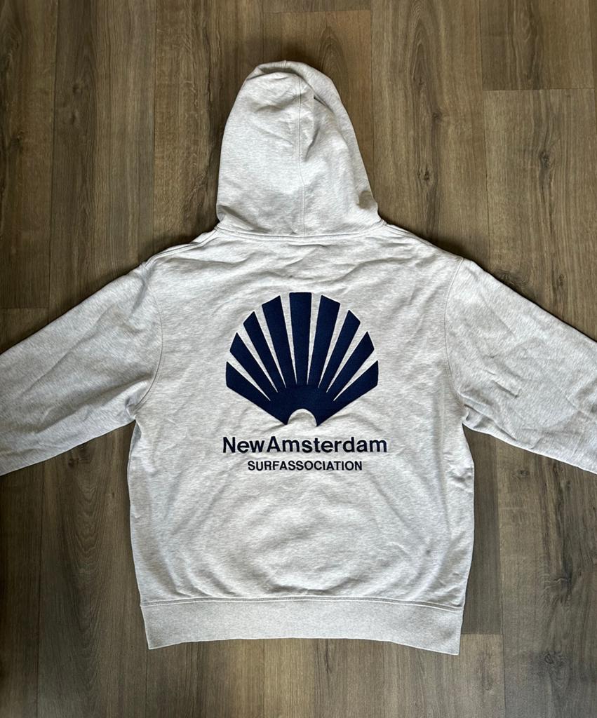 Hoodie New Amsterdam Surf Association, Ophalen of Verzenden, Zo goed als nieuw, Maat 52/54 (L), Grijs