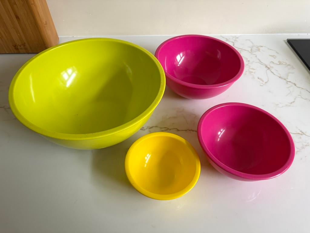 Vier melamine schalen, Ophalen, Zo goed als nieuw, Schaal