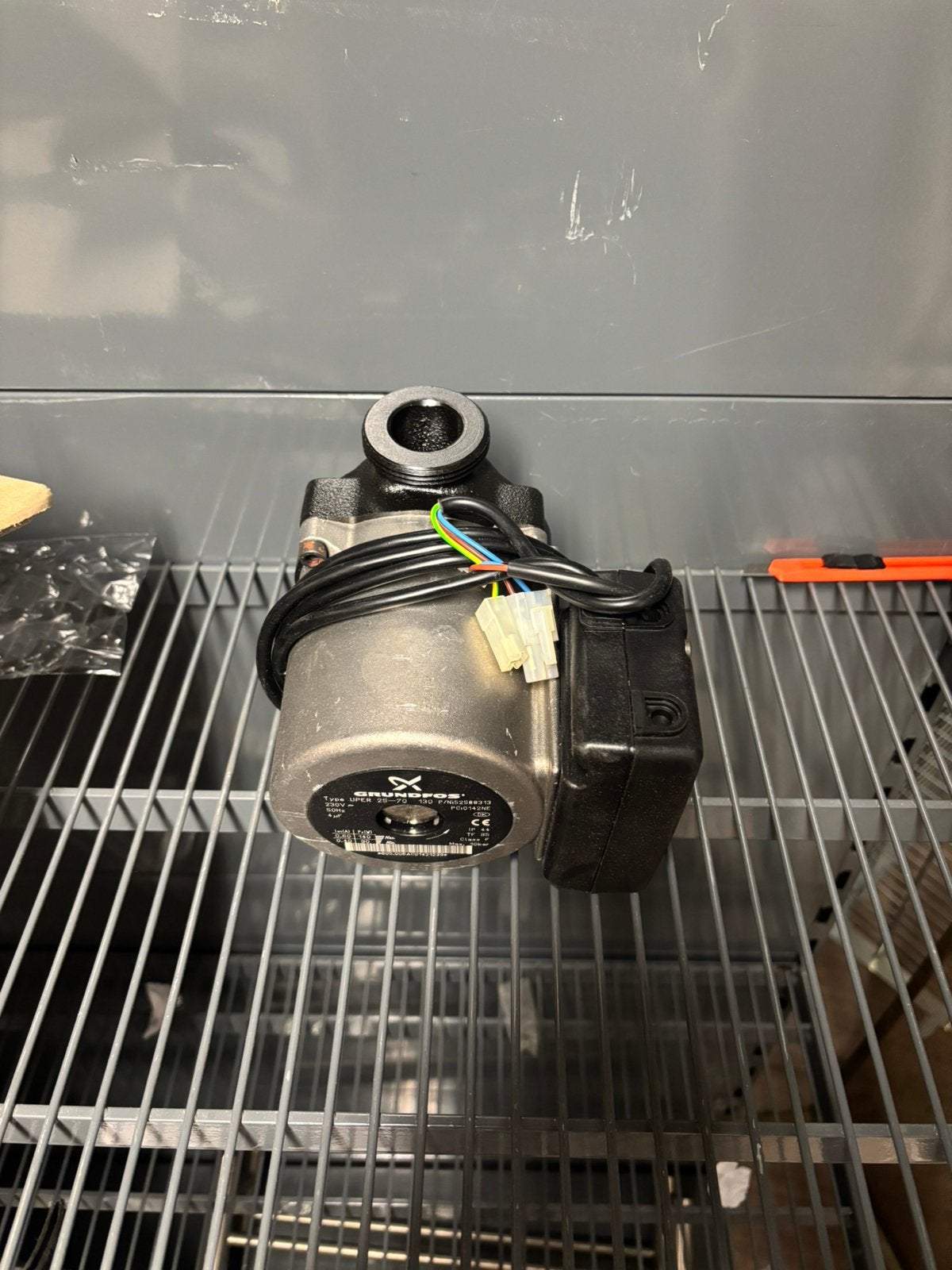Grundfos Type Uper 25-70-130, Ophalen, Gebruikt, 6 tot 10 bar, Minder dan 200 liter/min