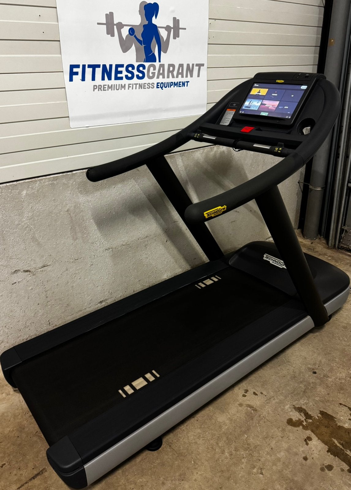 Technogym Run Now Excite+ 600 Unity 3.0 LIVE Loopband Black, Ophalen of Verzenden, Overige typen