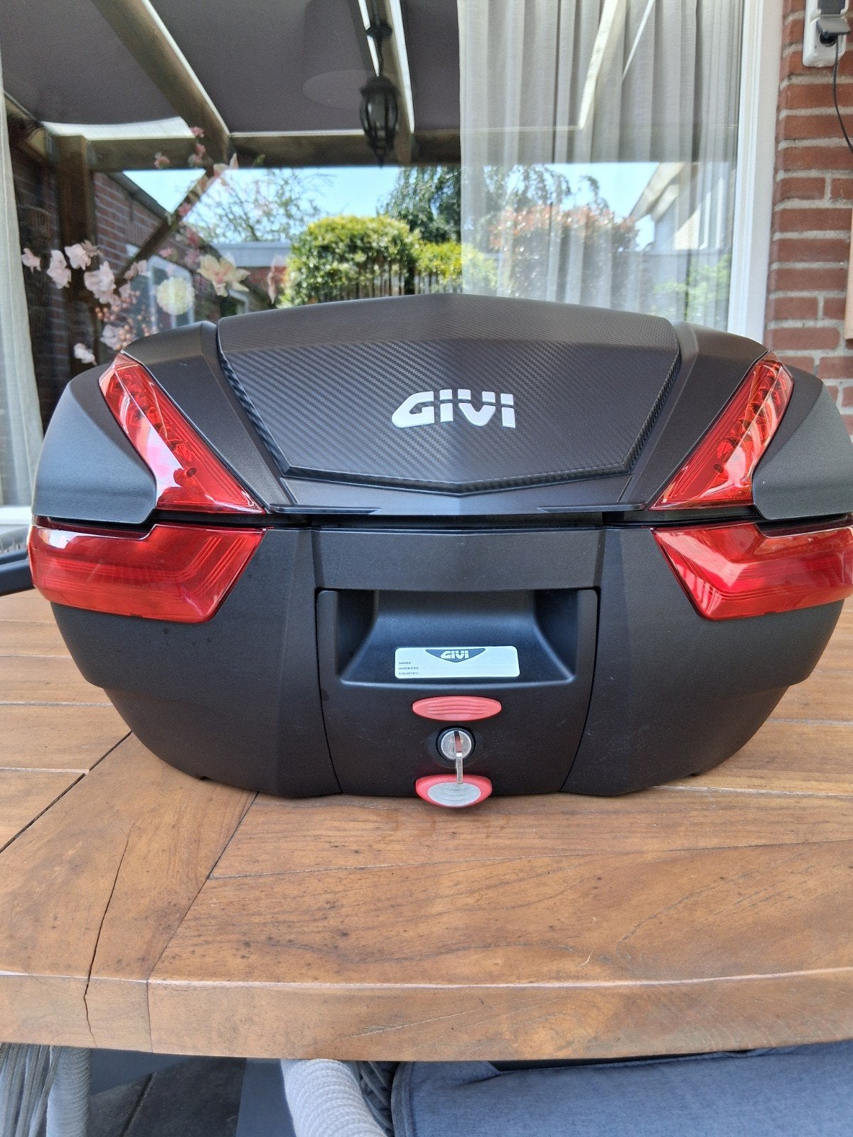 GIVI V47 Monokey topkoffer met bevestigingsbeugel kymco cv3, Ophalen of Verzenden, Zo goed als nieuw