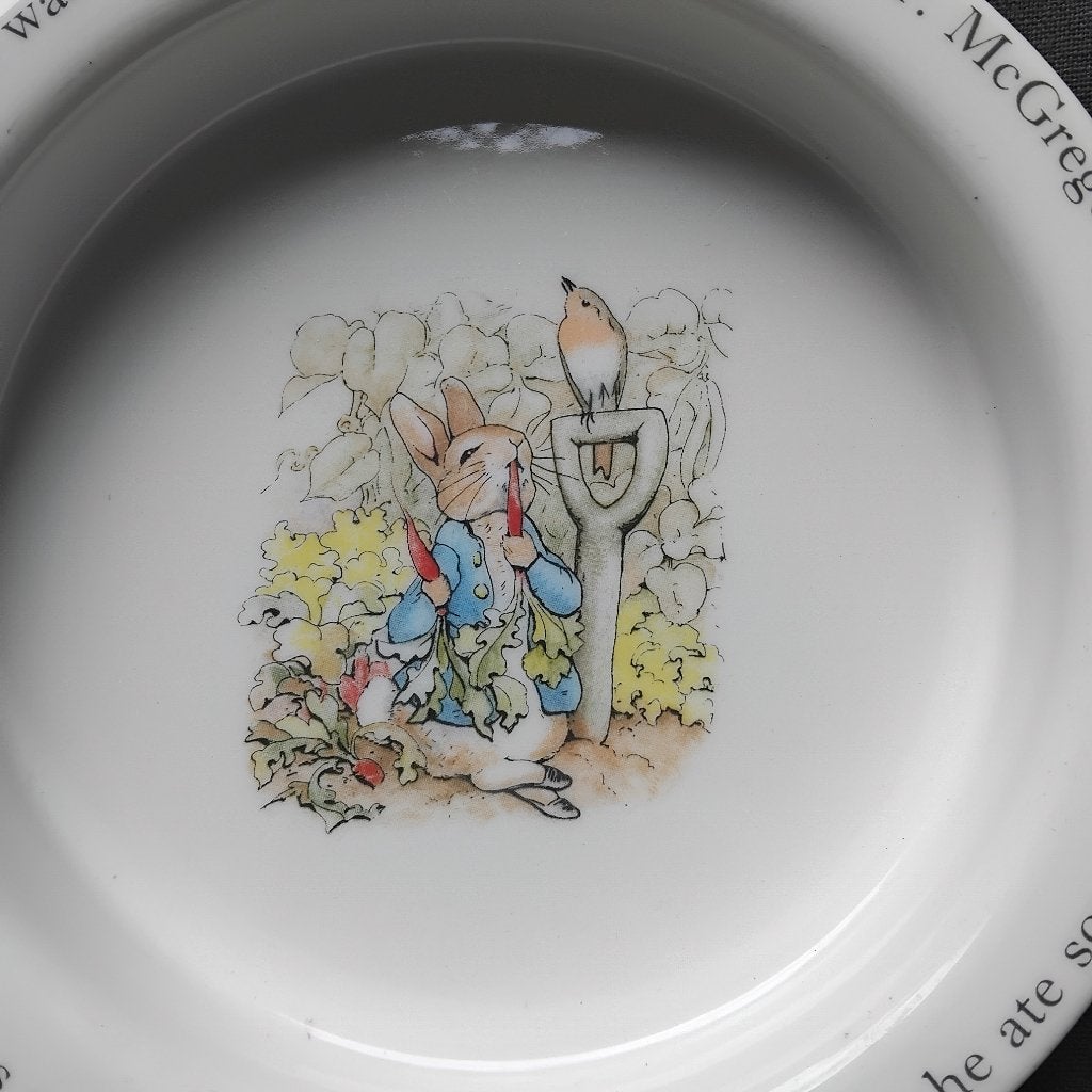 Peter Rabbit, Wedgwood, zwaar kinderpapbord porselein, Ophalen of Verzenden, Zo goed als nieuw, Bord(en), Overige stijlen