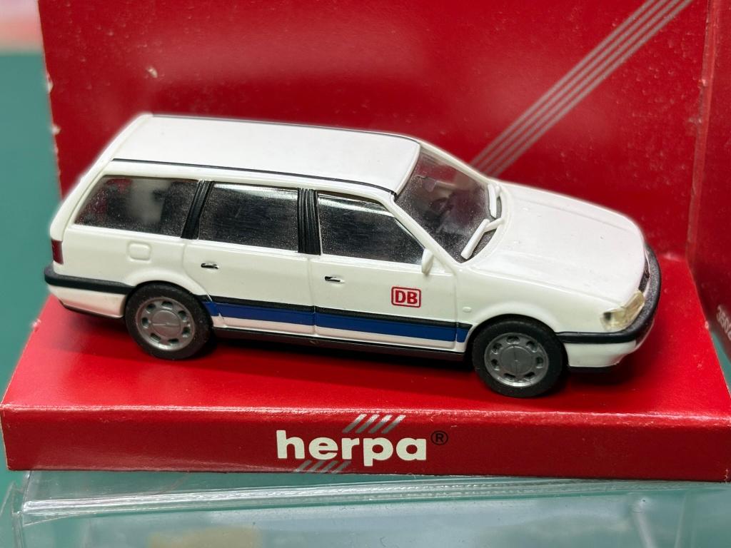Herpa VW passat Deutsche Bundesbahn IMG7146/7, Ophalen of Verzenden, Zo goed als nieuw, Auto, Herpa