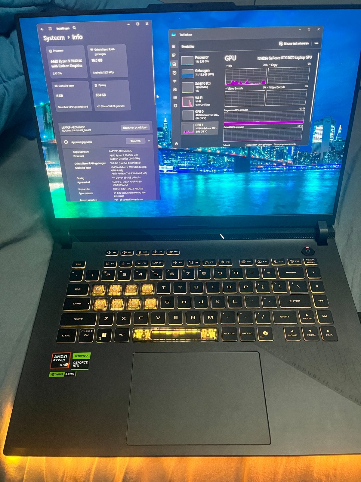 ASUS ROG Strix Gaming Laptop RTX 5070, 240Hz, Ophalen, Met videokaart, Qwerty, Zo goed als nieuw